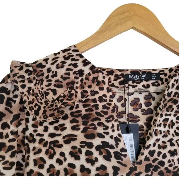 Nasty Gal Leopard Cropped Blouse - Picture 9 of 12